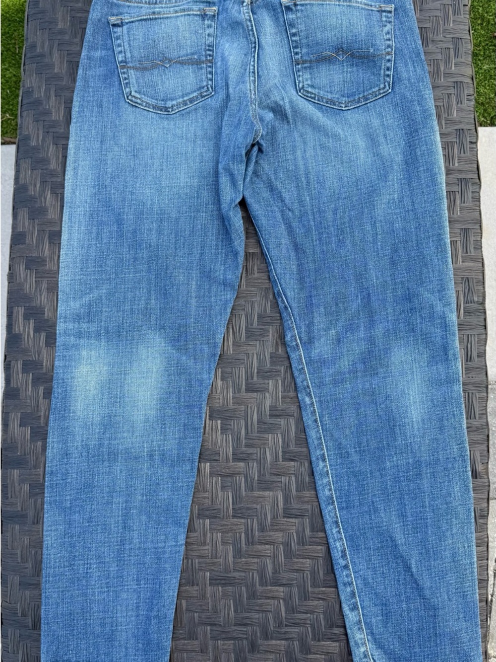 Lucky Brand Light Blue Cropped Straight-Leg Jeans - Picture 3 of 3